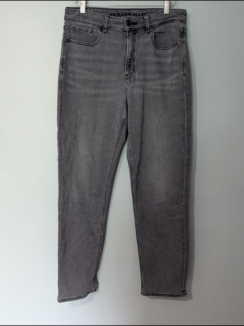 American Eagle High-Rise Women's‎ Gray Jeans